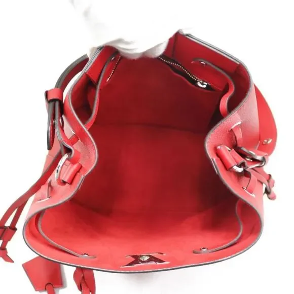 Louis Vuitton LockMe Bucket Bag Red - Picture 7 of 10